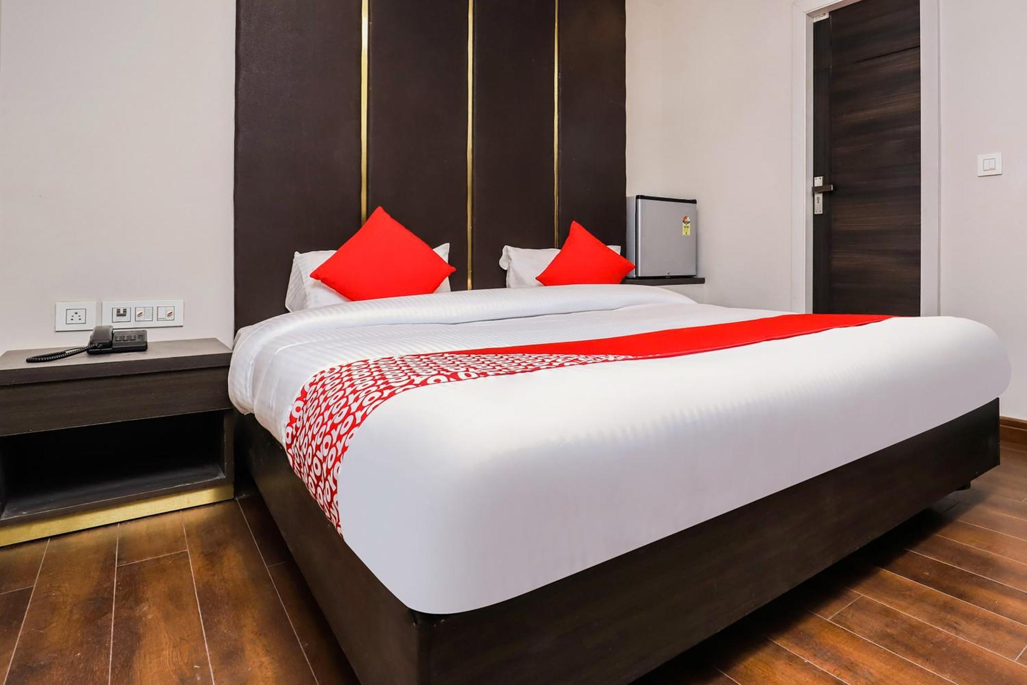 Hotel O Beone Hotels And Pg Nowe Delhi Zewnętrze zdjęcie